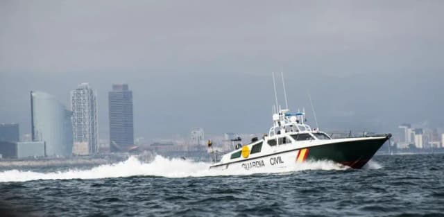 Португалия перехватила и задержала подводную лодку с 7 000 кг кокаина: задержан испанец