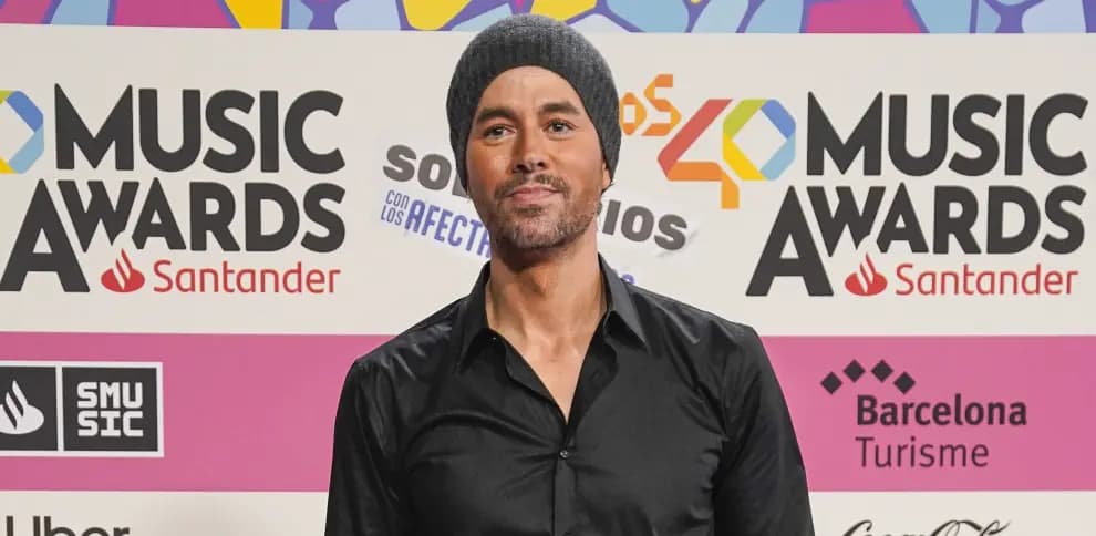 Мошенник выдавал себя за Энрике Иглесиаса за 3 000 евро