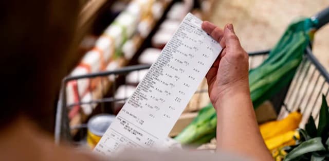 Люди с целиакией платят за продукты на 1000 евро больше в год