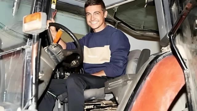 Молодой фермер, выступавший против "Повестки 2030", покончил с собой: "Не могу больше работать 18 часов, чтобы не жить"