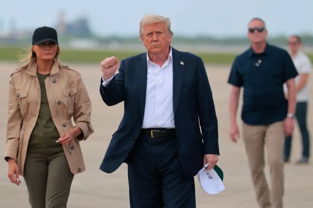 Трамп объявляет о 30%-ных пошлинах на товары из ЕС и Мексики с 1 августа