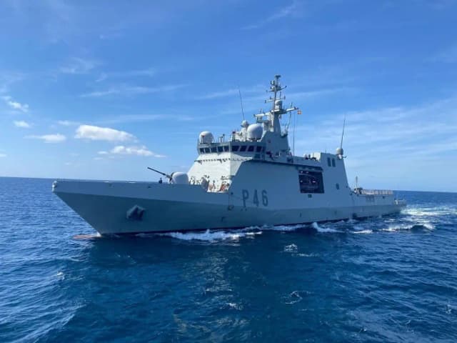 Средиземноморский цирк: как Санчес и Мелони играют в военно-морской театр