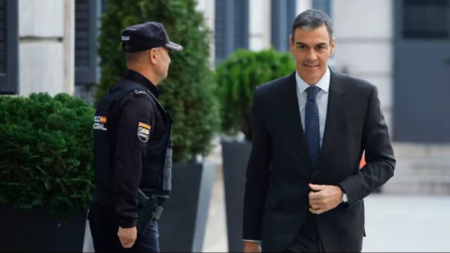 Испания предлагает окончательно отменить сезонный перевод времени в ЕС с 2026 года