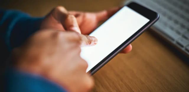 Рекордное мошенничество: галисийка потеряла 700 000 евро в любовной афере