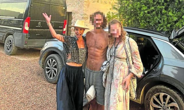 Сауна, наркотики и смерть шаманки: тёмные тайны вечеринки на вилле миллионера