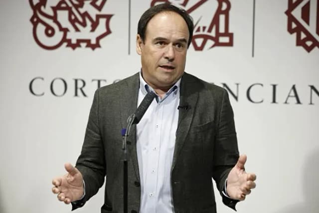 Правая рука Масона и любимец Vox: неизвестный политик, который возглавил Валенсию