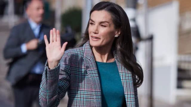 Новая сумка королевы Летисии: дизайн из шерсти редкой валенсийской овцы