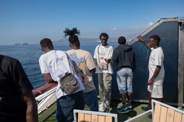 Нелегальная иммиграция в Испании выросла на 700% за восемь лет